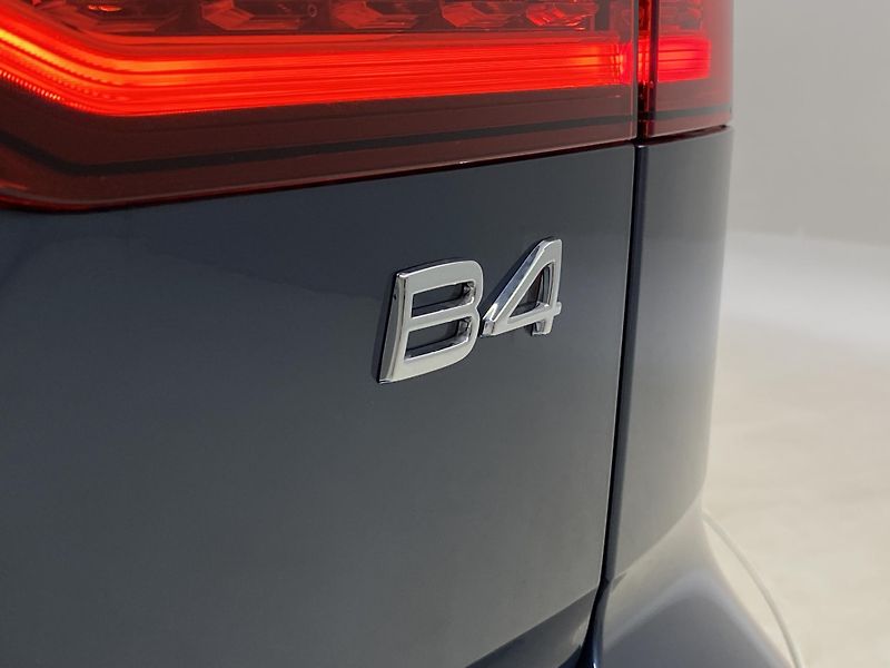 Volvo V60 (2026) B4 AUT DARK PLUS - fotka 20 z 57
