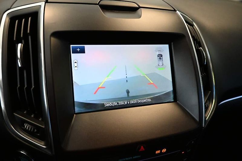 Ford S-MAX (2022) 2.0 LED ACC SONY Tažné TITANIU - fotka 16 z 30