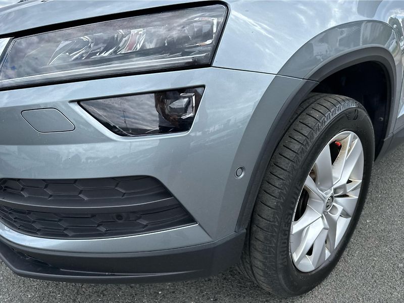 Škoda Karoq 2.0TDi 110kW STYLE 4x4 DSG - fotka 23 z 25