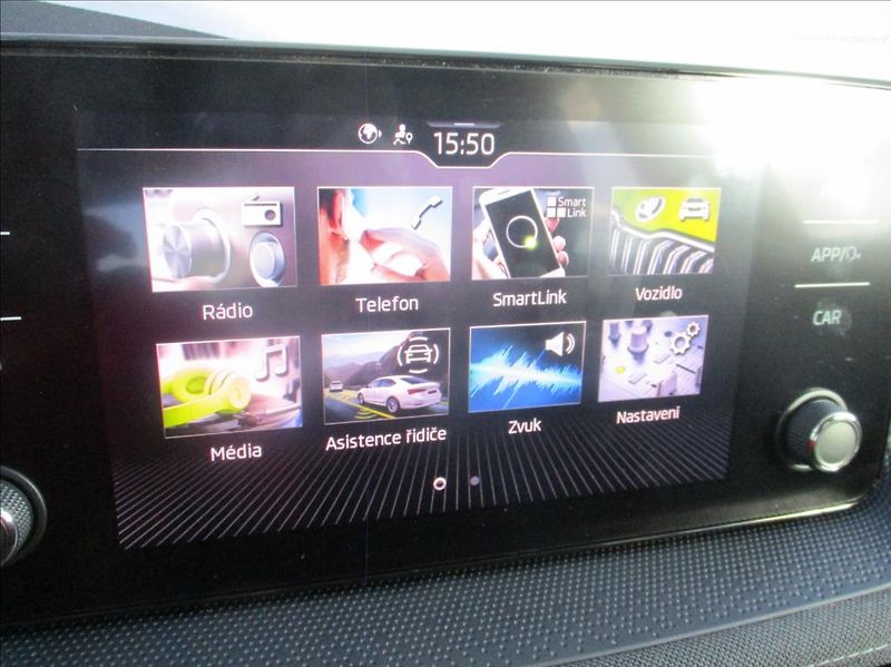 Škoda Fabia 1,0 TSI, Style,81kW,servis,CZ, - fotka 12 z 31