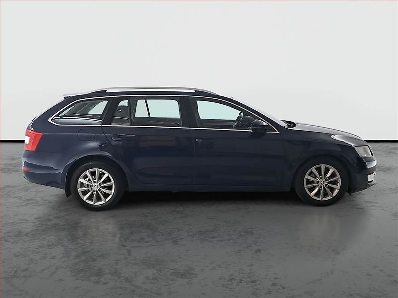 Škoda Octavia (2013) Elegance 1.6 TDI, Automat - fotka 6 z 16