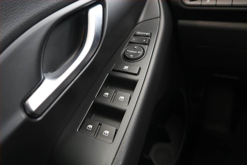Hyundai i30 (2020) Komfort 1.0 T-GDI, ČR,1.maj - fotka 15 z 17