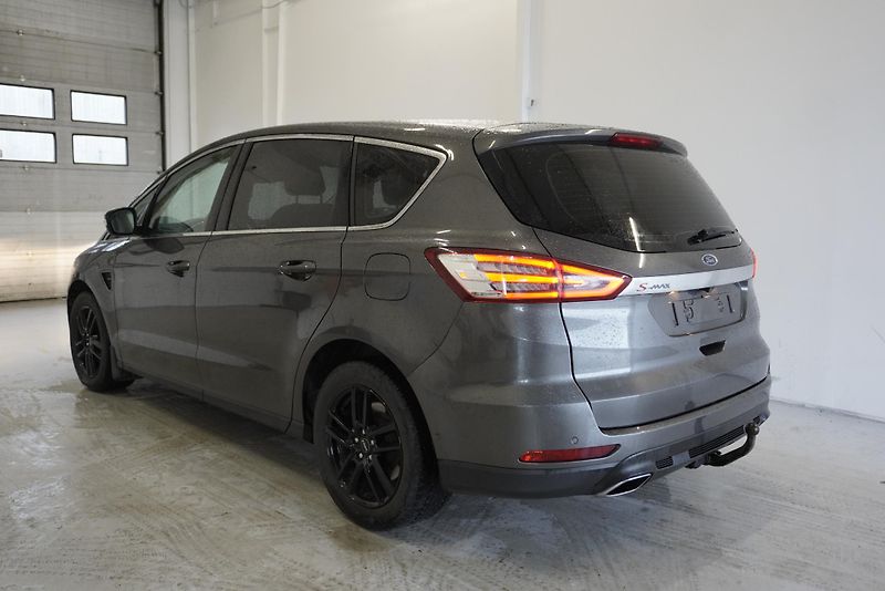 Ford S-MAX 2.0 ECOBLUE TIATNIUM,139 000KM - fotka 9 z 30