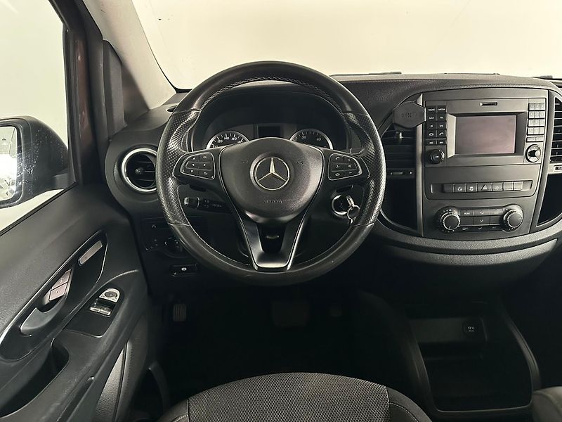 Mercedes-Benz Vito Tourer 119 CDI 140kW 1.majitel - fotka 10 z 19