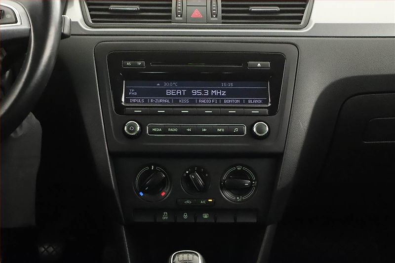 Škoda Rapid (2014) Spaceback 1.6 TDI - fotka 11 z 13