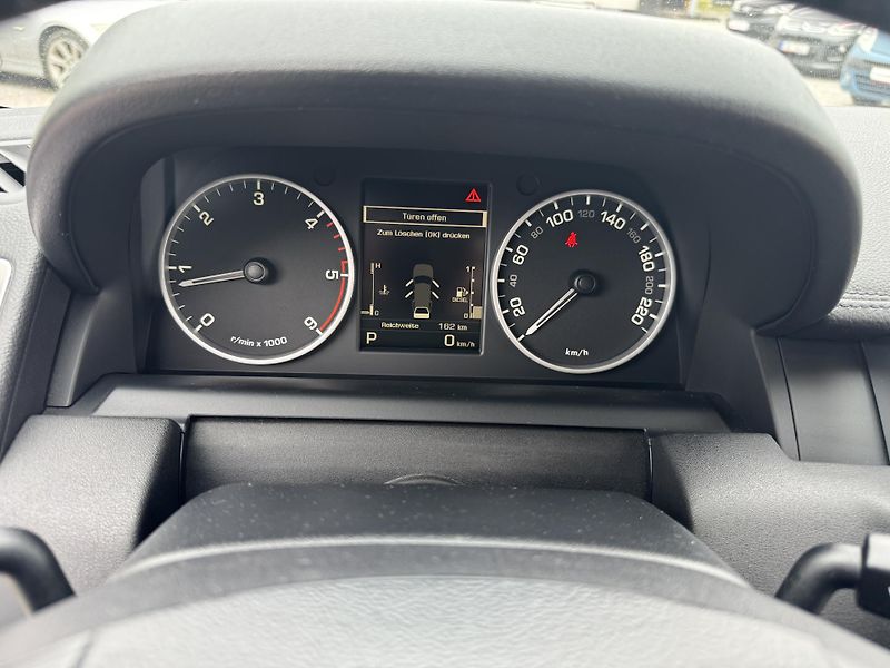 Land Rover Range Rover Sport (2010) 3.0TDV6 HSE - fotka 20 z 38
