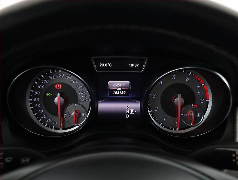 Mercedes-Benz CLA (2015) 180, Automat, Kůže, Navi - fotka 9 z 18