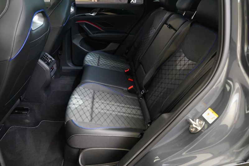 Volkswagen Tiguan - fotka 25 z 26