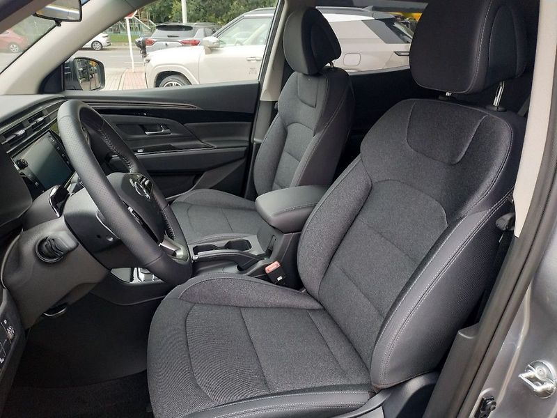 KGM Korando 1.5T, SMART,2WD, MT, SKLADEM - fotka 13 z 35