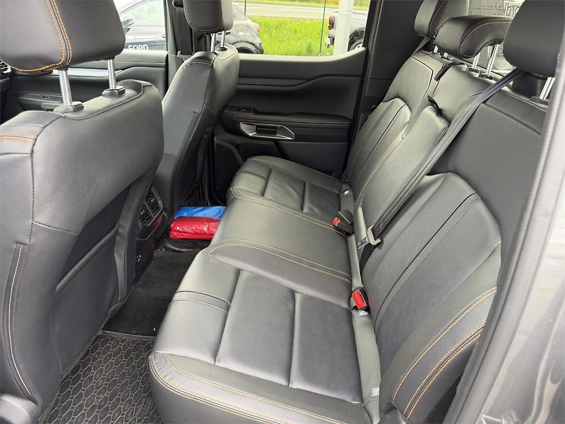 Ford Ranger Wildtrak, Dvojkabina, 2.3 EcoB - fotka 13 z 22