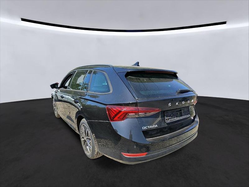 Škoda Octavia 2,0 TDI,TAŽNÉ,MATRIX - fotka 3 z 9