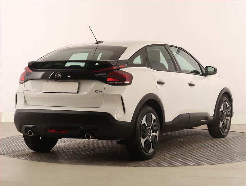 Citroën C4 (2021) 1.2 PureTech, Serv.kniha - fotka 5 z 19