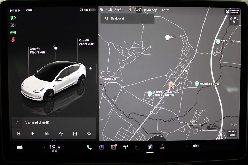 Tesla Model 3 0,0 Long Range dual motor - fotka 23 z 29