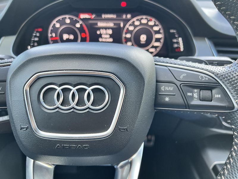 Audi Q7 3.0TDi QUATTRO S-LINE ČR DPH - fotka 19 z 43