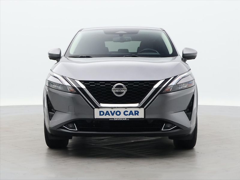 Nissan Qashqai 1,3 T-GDI N-Connecta CZ - fotka 2 z 32