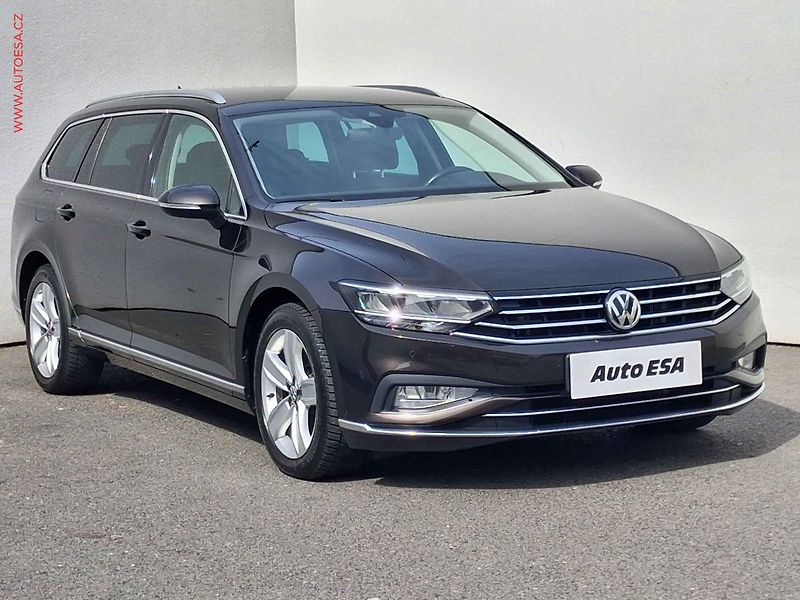 Volkswagen Passat (2020) 2.0TDI, ČR, Navi, LED, AC - fotografie inzerátu