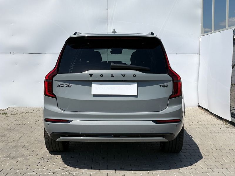 Volvo XC90 Plus Black Edition T8 AWD 335k - fotka 6 z 27