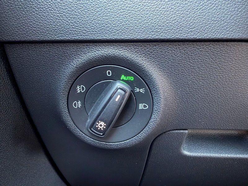 Škoda Karoq (2020) 1.5 TSI 110kW Drive 125 Let - fotka 11 z 35