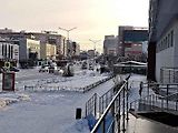 Na drsné zimní podmínky si v Jakutsku lidé zvykli.