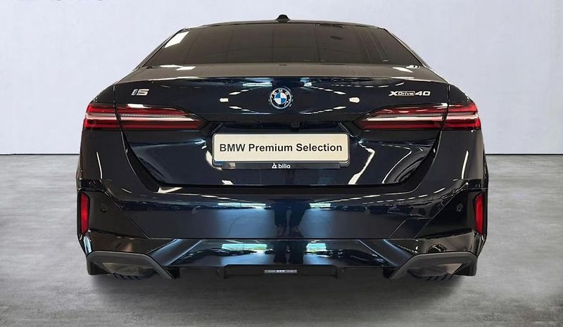 BMW i5 xDrive40 M Sport Kamera Tažné - fotka 4 z 18