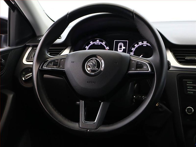 Škoda Rapid (2019) Spaceback 1.0 TSI, Serv.kniha - fotka 13 z 15