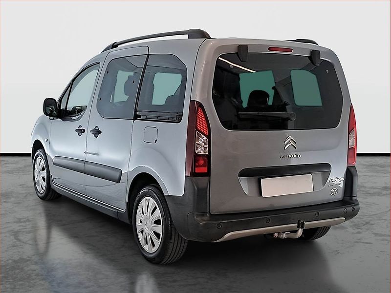 Citroën Berlingo (2018) XTR 1.6 BlueHDi, 5Míst, ČR - fotka 4 z 17