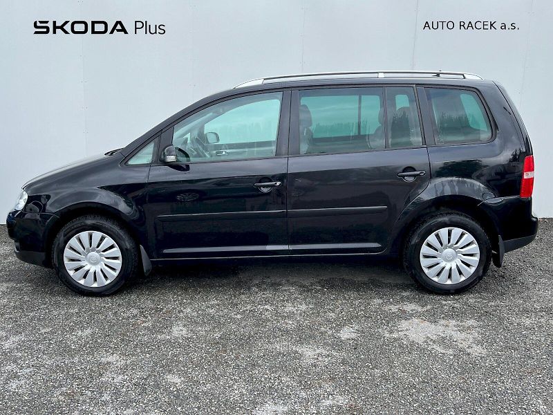 Volkswagen Touran (2004) 2.0 TDI 103 kW DSG Highline - fotka 3 z 23