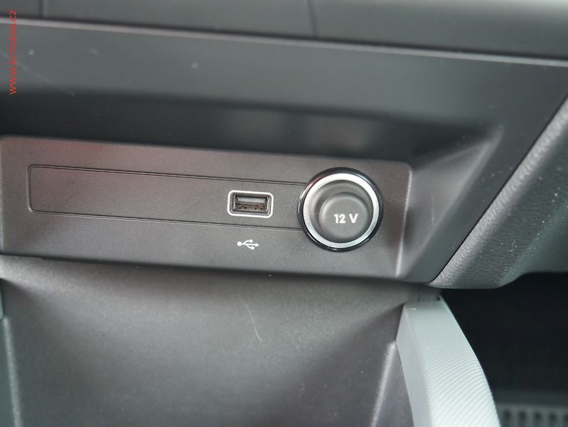 Škoda Fabia (2019) 1.0i, ČR, Active - fotka 15 z 16