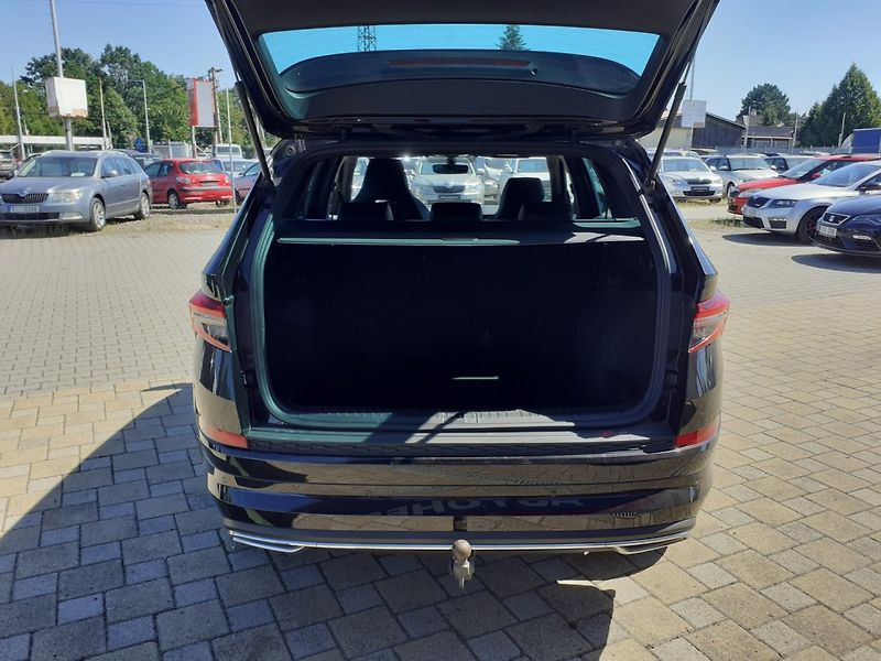 Škoda Kodiaq (2023) 2.0 TDi DSG 4x4 SPORT-LINE - fotka 28 z 34