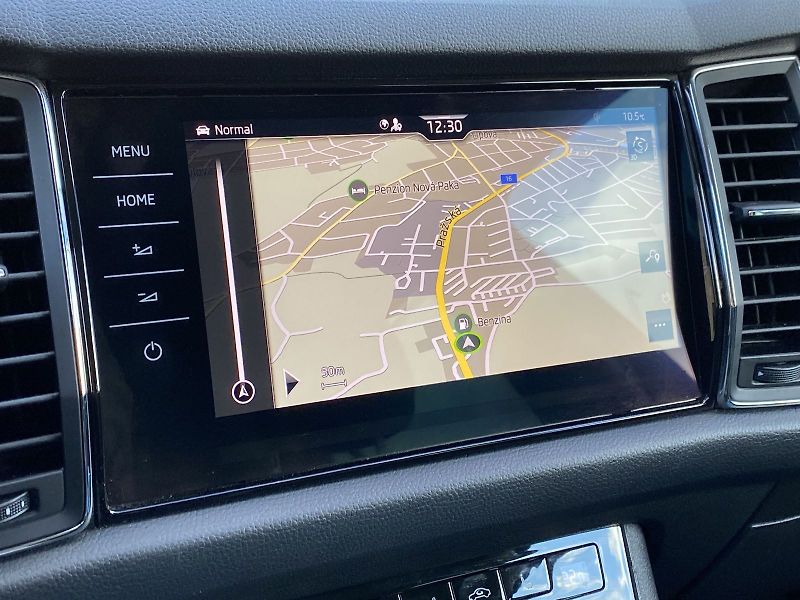 Škoda Kodiaq (2021) 2.0 TDI 4x4 DSG L&K - fotka 41 z 48