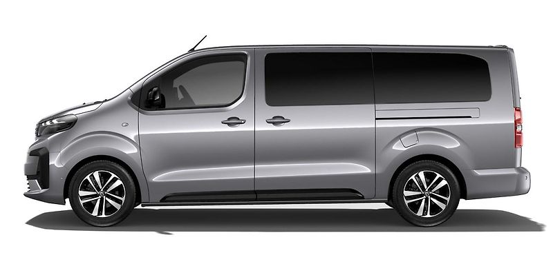 Peugeot Traveller ALLURE L2 2.2 BlueHDI 180k - fotka 3 z 6
