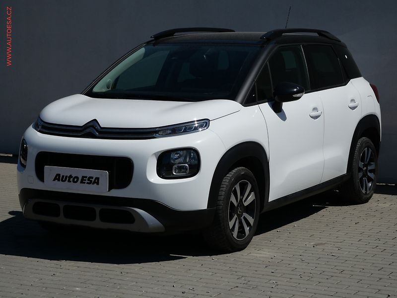 Citroën C3 Aircross (2020) 1.2PT, Shine, navi - fotka 3 z 19