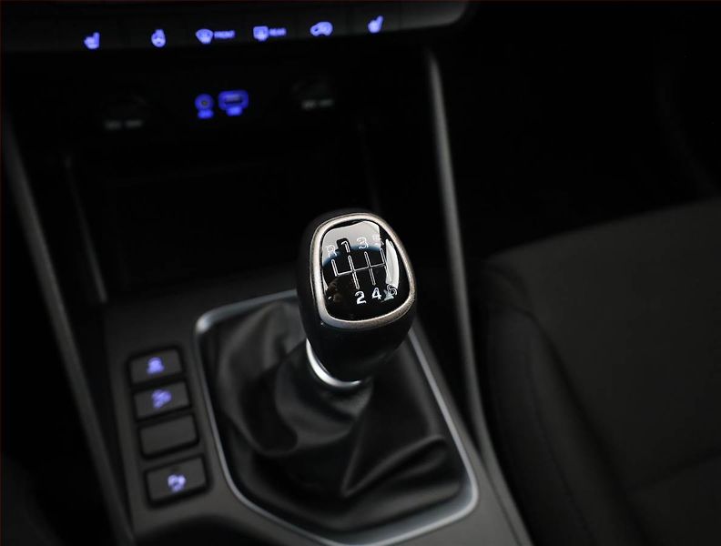 Hyundai Tucson (2018) 1.6 T-GDI, ČR,1.maj - fotka 13 z 19