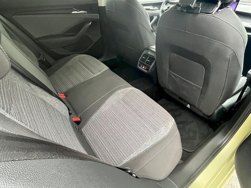 Škoda Superb (2025) 1.5 TSI 110kW Selection DSG - fotka 14 z 29