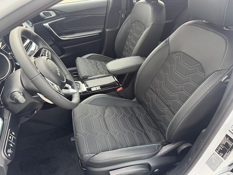 Kia XCeed (2025) 1,6 T-GDI 7DCT STEEL EDITION - fotka 4 z 6