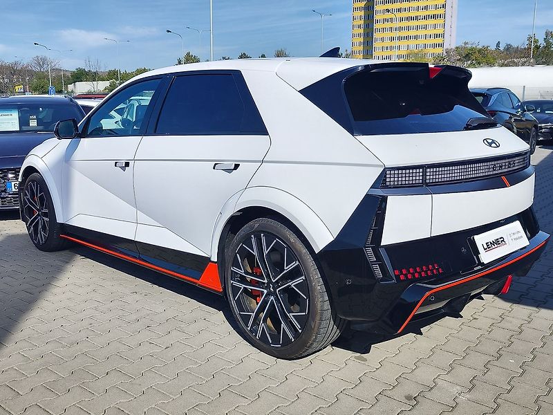 Hyundai Ioniq 5 EV/478kW N EVERYDAY 4x4 - fotka 7 z 37