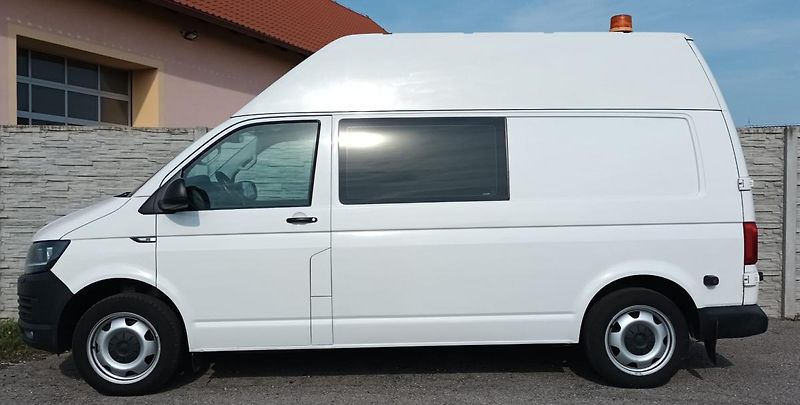 Volkswagen Transporter T5 2.0TDI 4MOTION 132kW - fotka 5 z 11