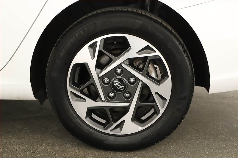 Hyundai i30 (2025) Smart 1.5 DPI, ČR,1.maj, Navi - fotka 14 z 14