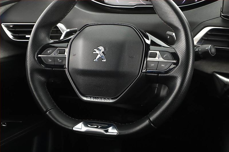 Peugeot 3008 (2021) 1.2 PureTech - fotka 8 z 20