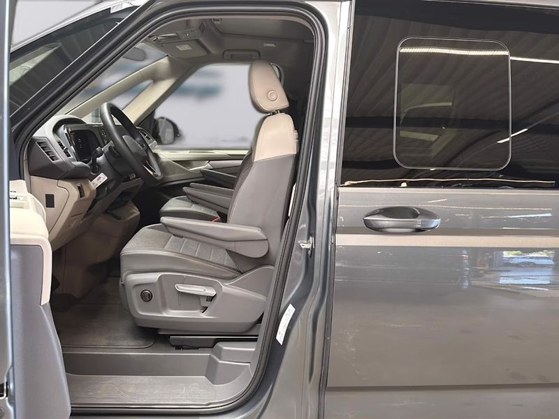 Volkswagen California eHybrid 4M Ocean HuD El.střech - fotka 9 z 31
