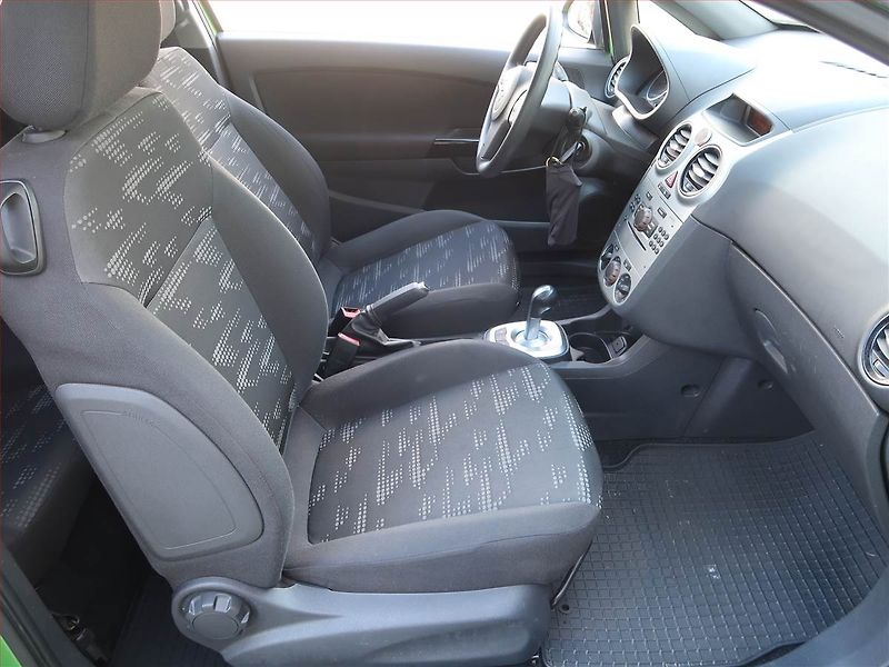 Opel Corsa (2012) 1.2, Automat, Serv.kniha - fotka 9 z 19