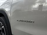 Jeep Avenger 1,2 Turbo e-hybrid Summit - náhled 11