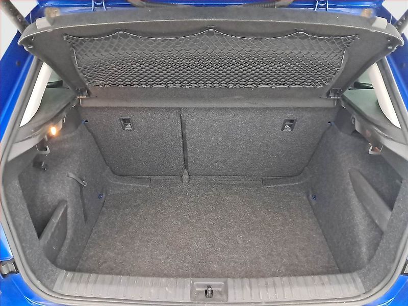Škoda Kamiq (2020) Style Plus 1.0 TSI, Automat - fotka 14 z 18