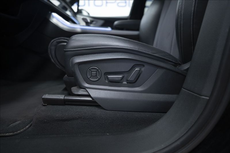 Audi Q7 3,0 TDI QUATTRO S-LINE 1. MAJ - fotka 20 z 51