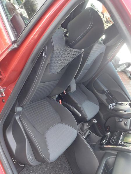 Renault Clio (2015) IV. Grandtour Luxe Tce 90  - fotka 22 z 40