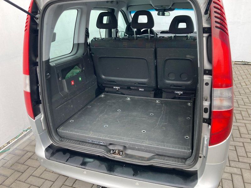 Mercedes-Benz Vaneo 1,9i (92kW)*AUTOMAT* - fotka 14 z 16