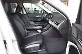 BMW X1 sDrive18i - náhled 14