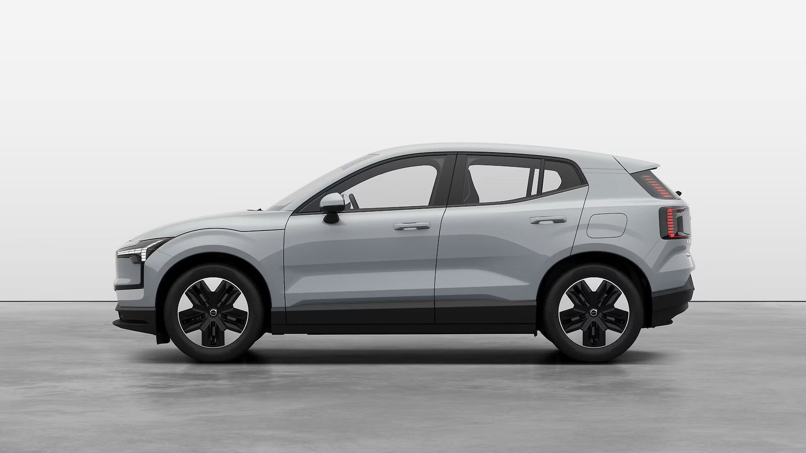 Volvo EX30 CORE, P5 electric, 200 kW / 27