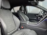 Mercedes-Benz Třídy C C-Třída 220 d 4MATIC AMG Night - náhled 15