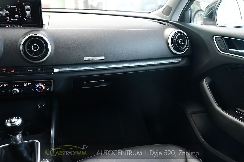 Audi A3 1.6TDi 2xKOLA  - fotka 19 z 40